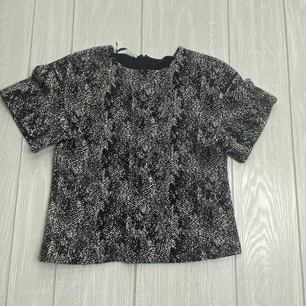 Aquilano Rimondi Women's Black & White Wool Blend Knit Blouse Size 8 Medium